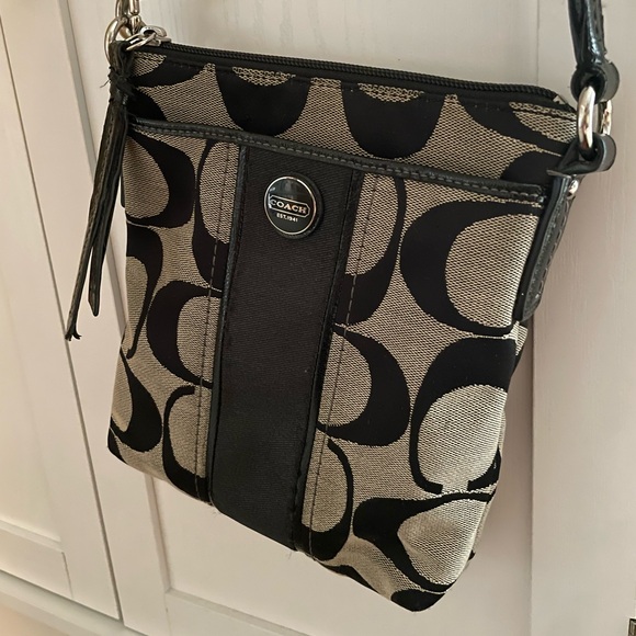 Coach Canvas Crossbody - Picture 3 of 10